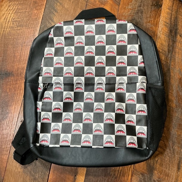 Captain Owen’s OMG Accessories Shark Mouth Print Backpack – Black Faux Leather - Picture 1 of 6